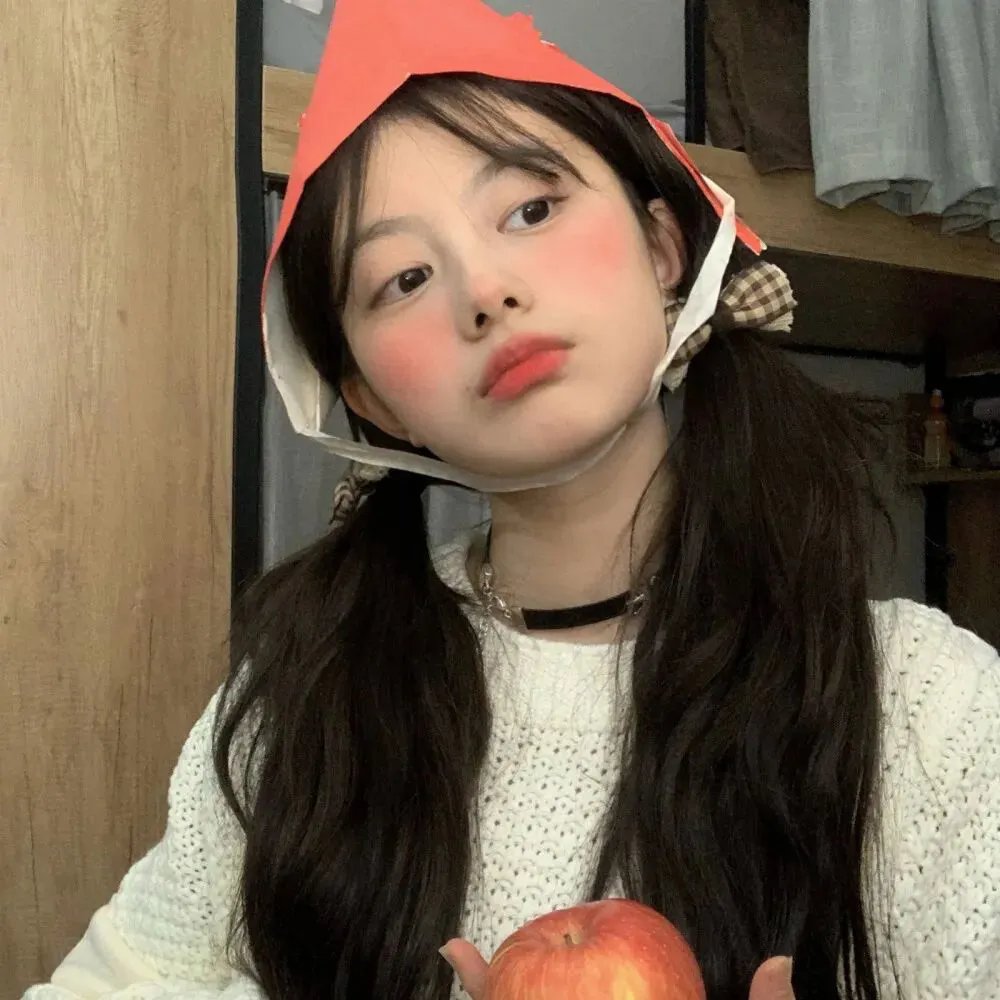 进京寻亲，被哥哥死对头宠翻天